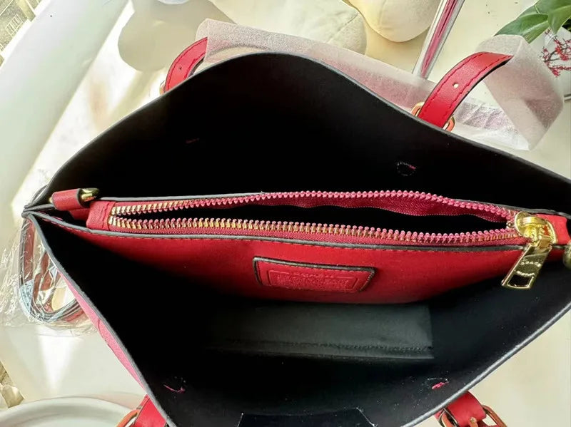 HIGH-END WOMEN'S SHOULDER BAG - EVERYDAY ELEGANCE ✨