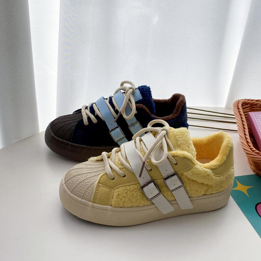 🇺🇸 The American Attitude at Your Feet - The Must-have Casual Sneakers! 👟